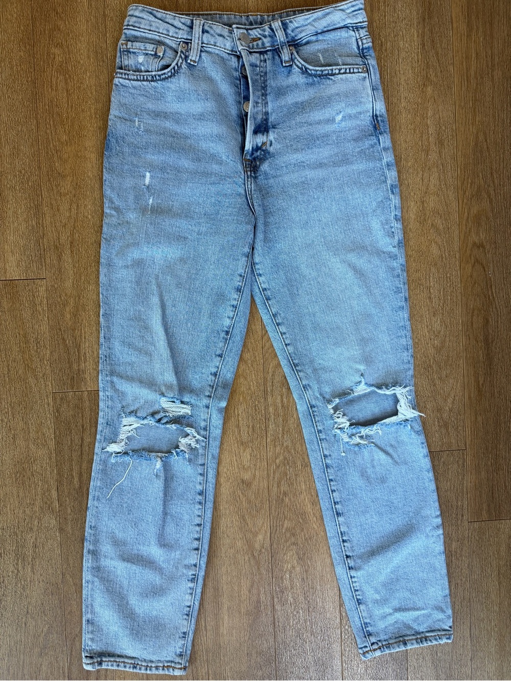 H&M high waist distressed mom jeans